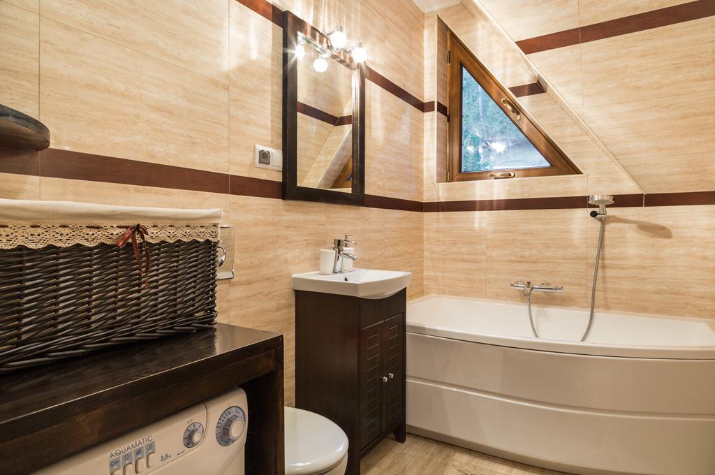 זקופאנה Udanypobyt Apartamenty Kominkowe חדר תמונה